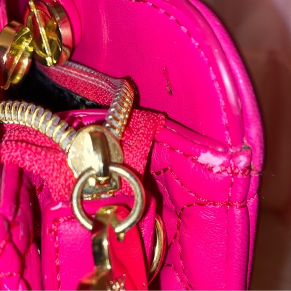 Betsy Johnson Satchel Style Purse with Large Bow Detail & Shoulder Straps PINK - Picture 10 of 12